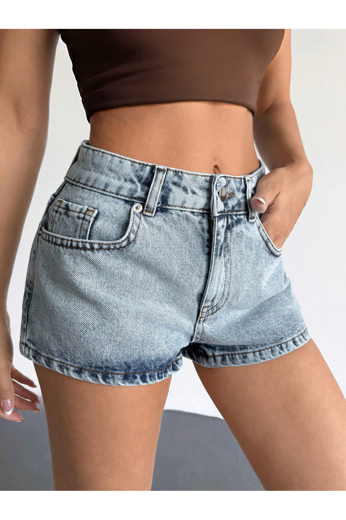 Açık Mavi-Kar Yıkama Mini Kadın Kot Şort
